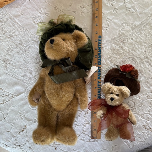 Boyds Bears TJ’s Best dressed Collection (2) - Picture 14 of 15
